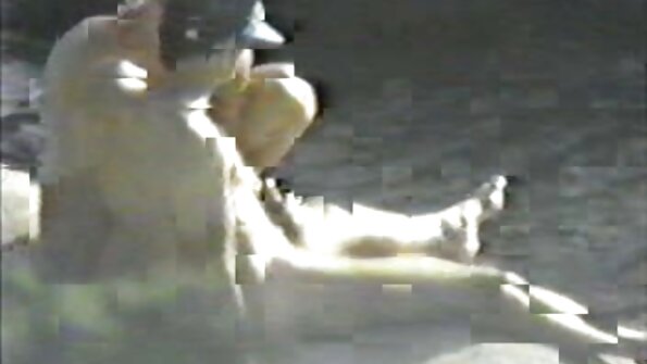 ಆಸ್ಪೆನ್ ರೊಮಾನಾಫ್ - ತಾತನ ವಾಕರ್‌ನಲ್ಲಿ ತುಂಟತನ ಪಡೆಯುವುದು